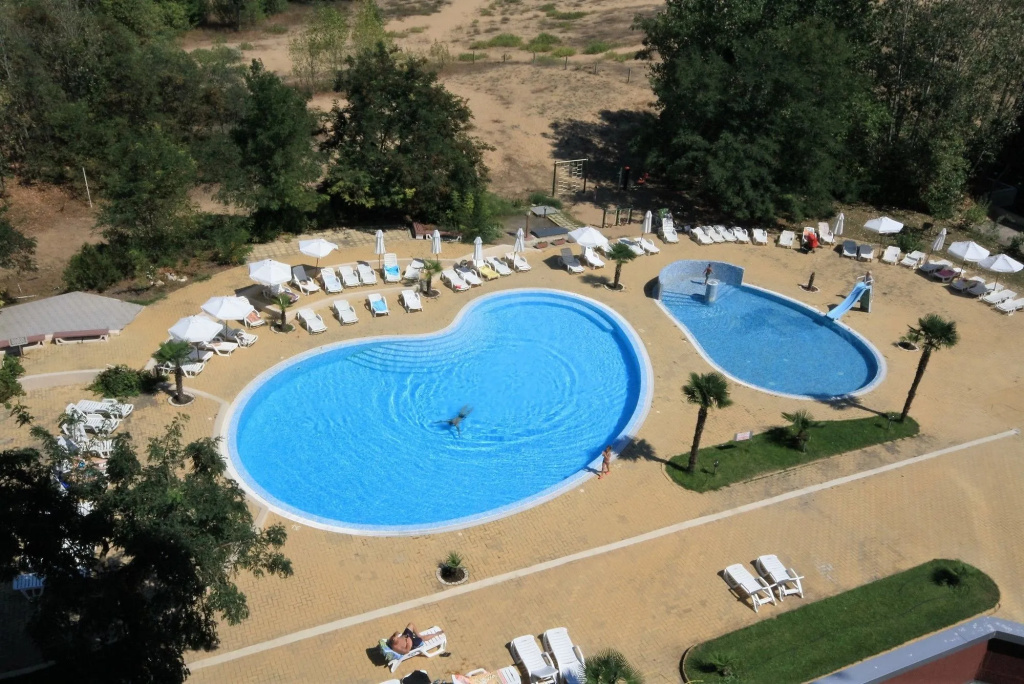 Hotel photo 12