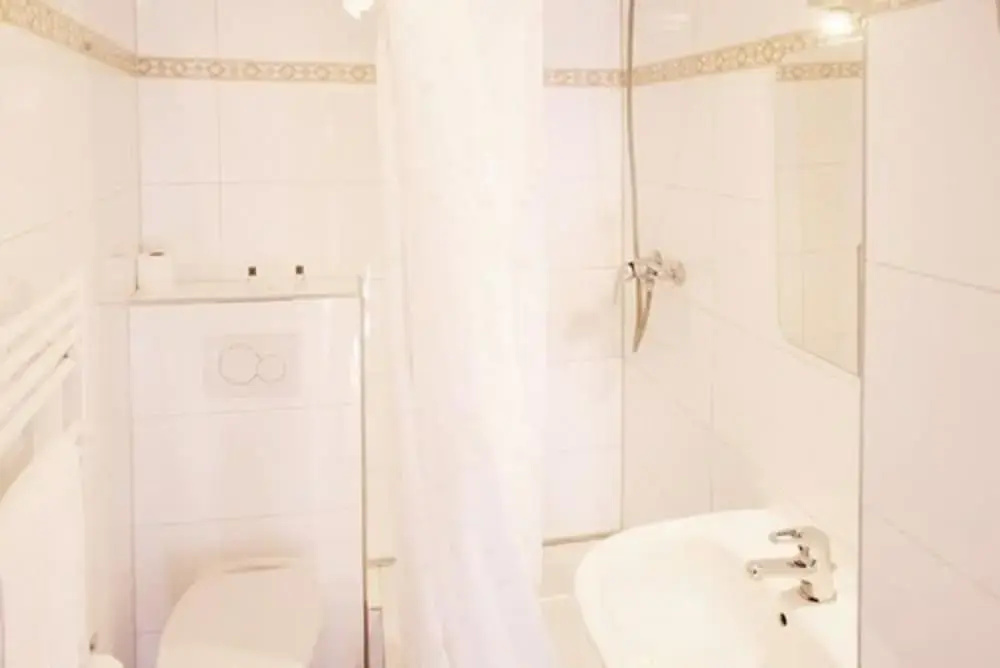 Standard Single room (single bed)