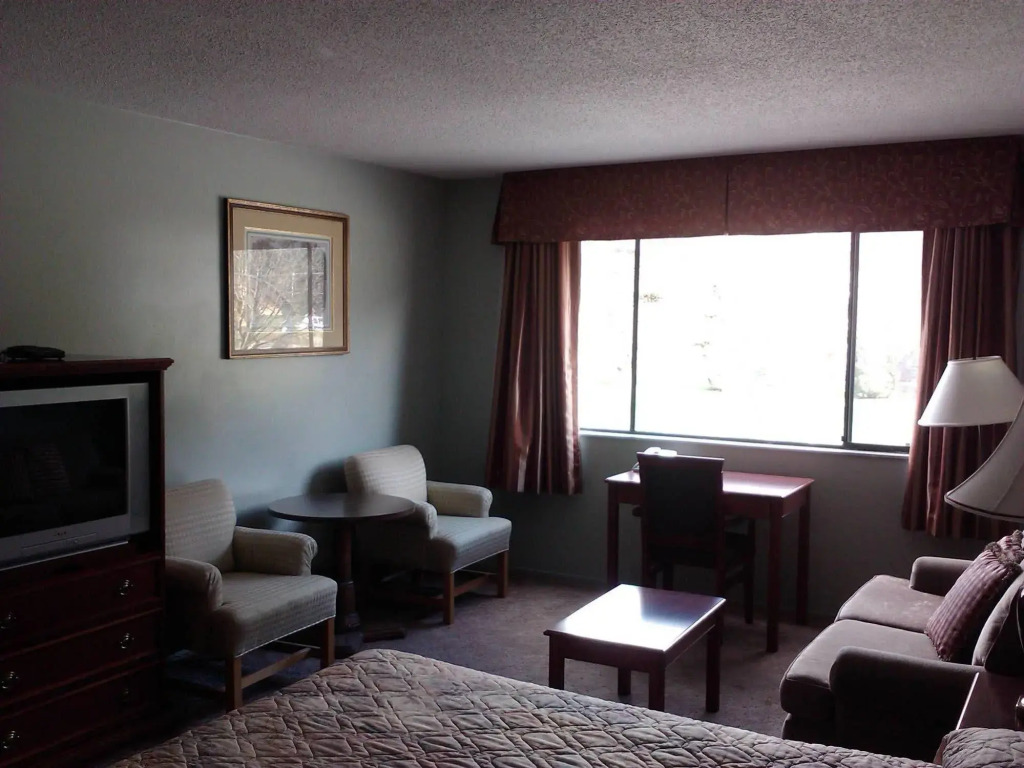 August Jack Motor Inn - фото 3