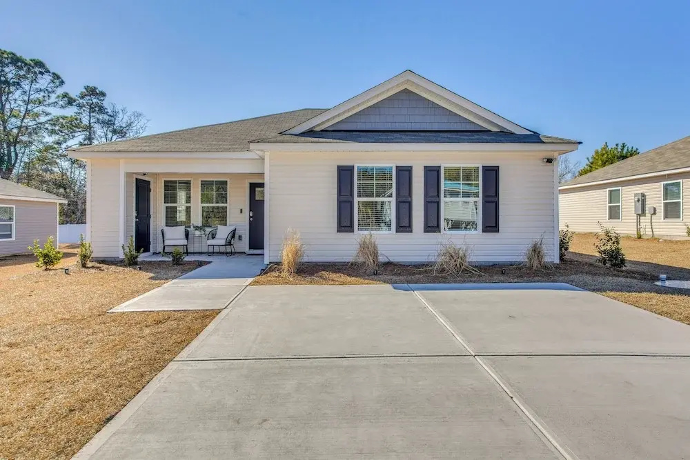 Near Golf Courses: Cozy Home in Ocean Isle Beach!