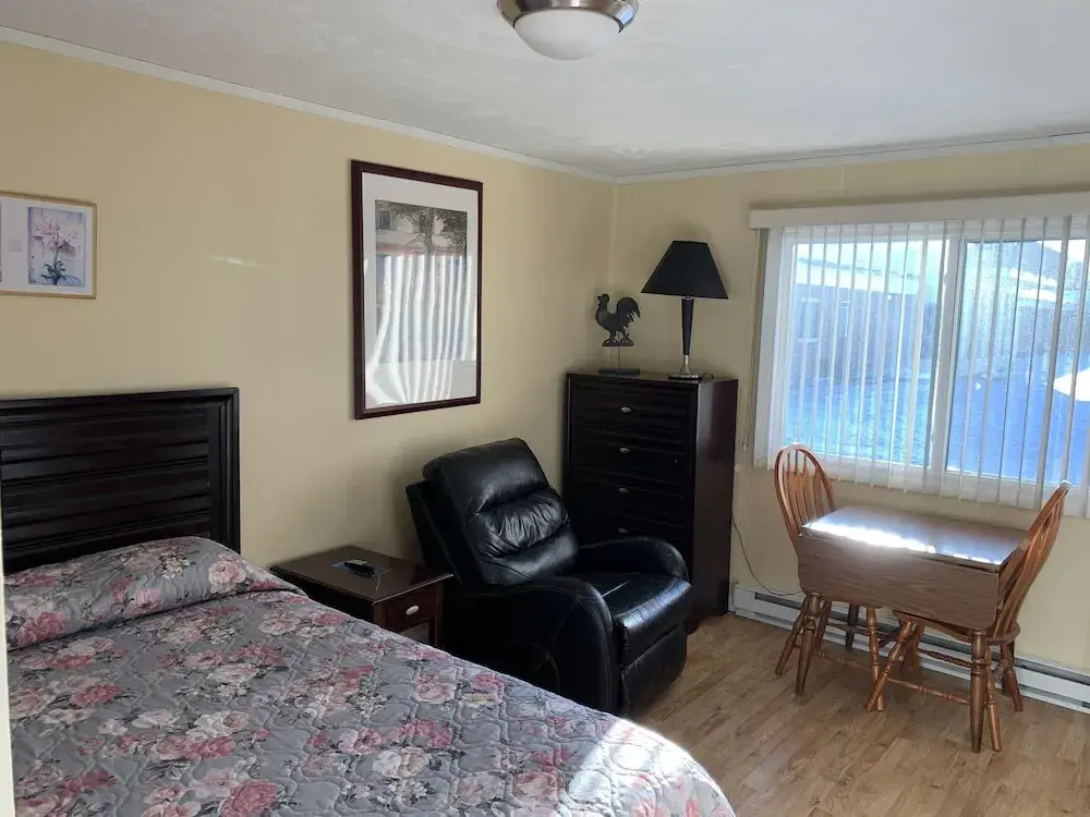 Standard Double room (full double bed)