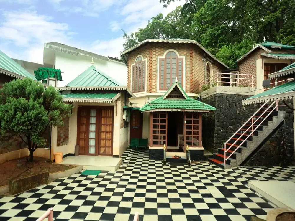 OYO 14546 The Reach Resort