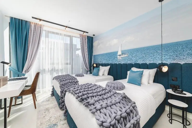 Standard Double room (twin beds)