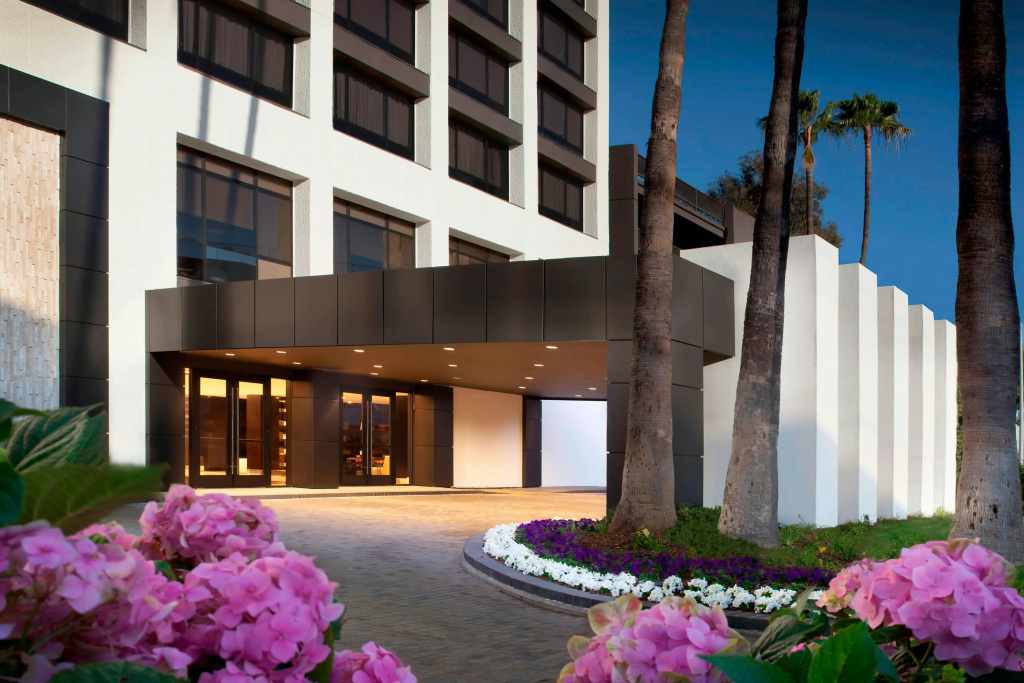Beverly Hills Marriott — фото