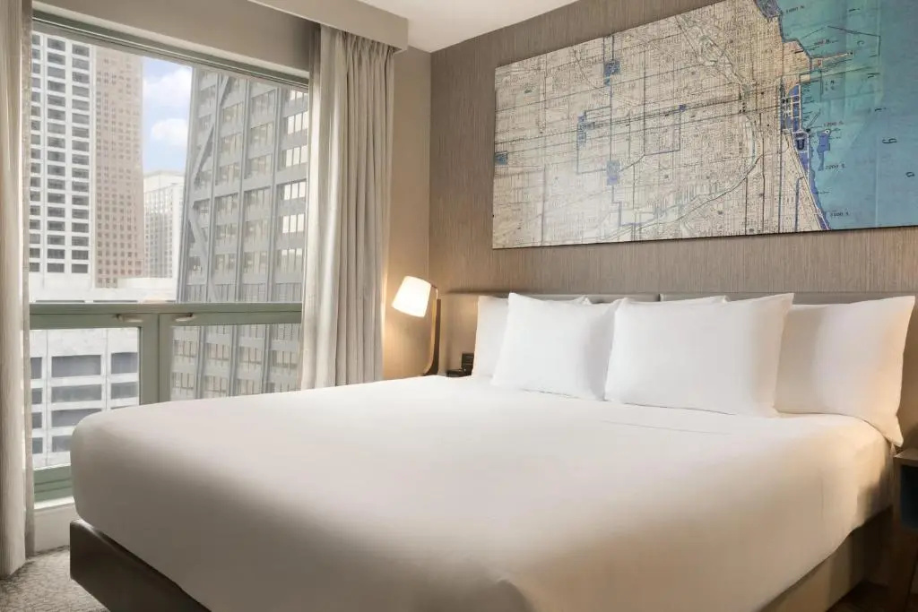 Hilton Chicago/Magnificent Mile Suites - Chambres