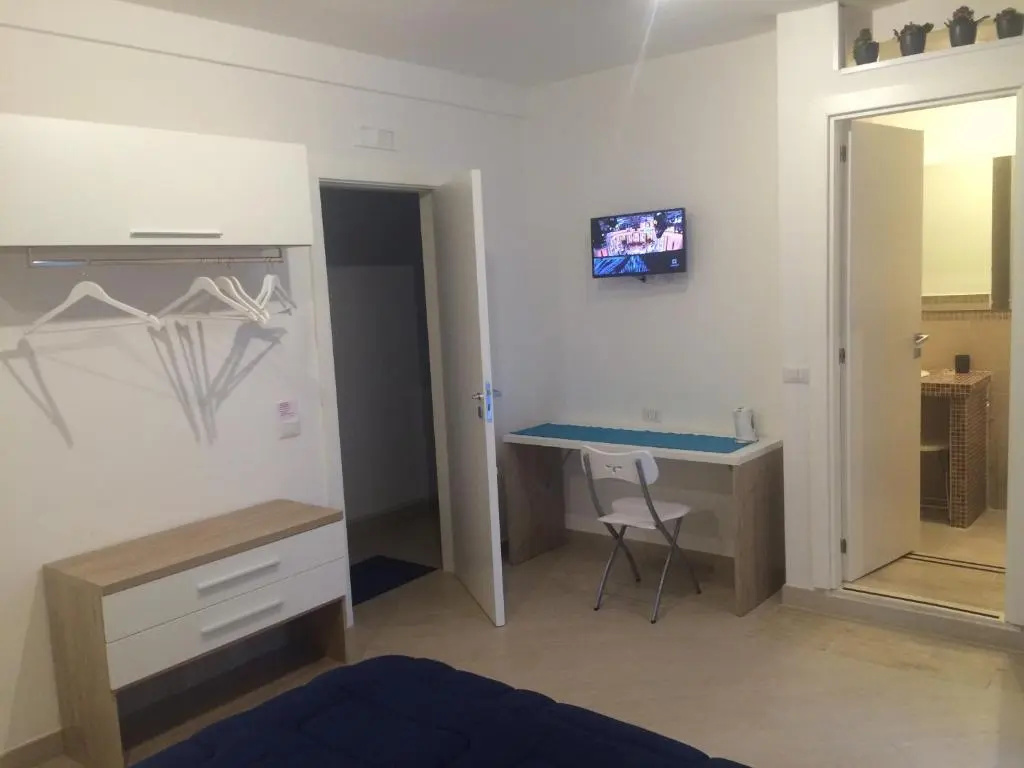 Comfort room
