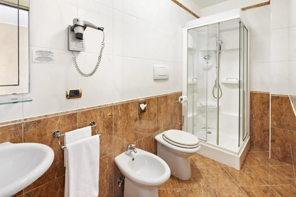 Hotel photo 30