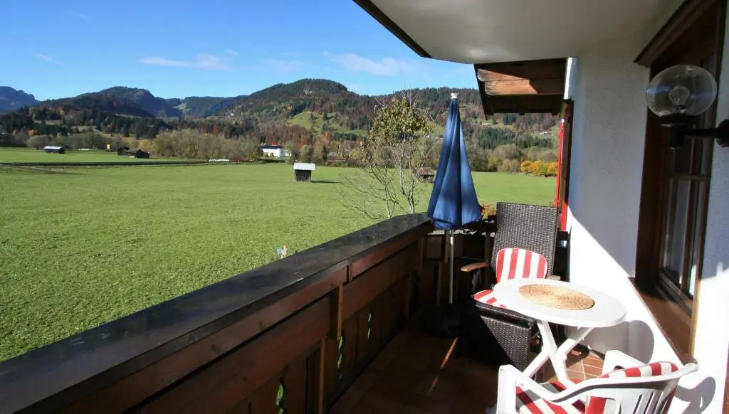 Balcony & Terrace