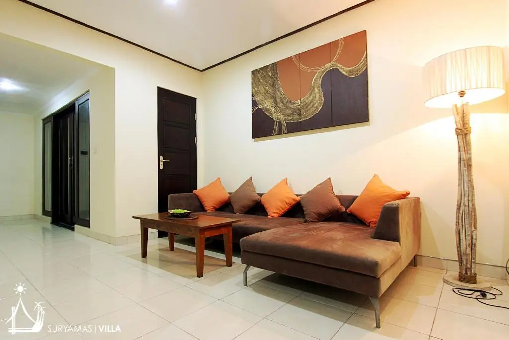3 Bedrooms Family Villa