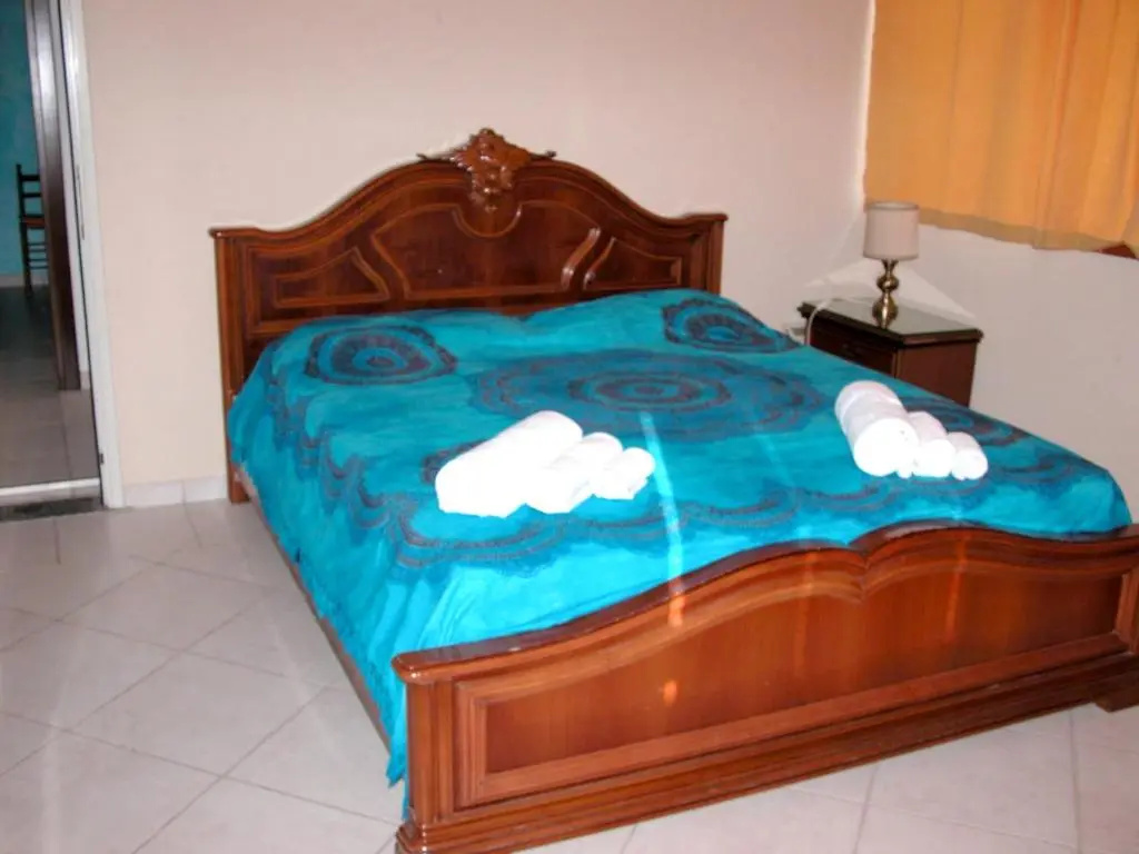 3 bedrooms house with sea view and enclosed garden at Menfi 1 km away from the beach