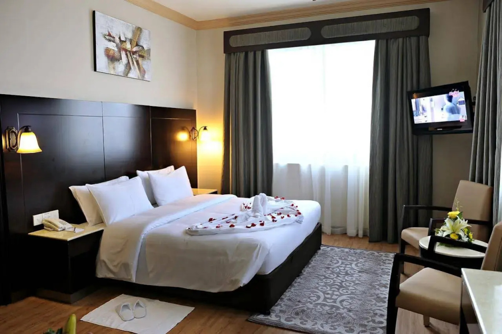 Signature Inn Deira - Free Parking 45