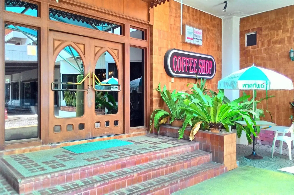 Siam Thani Hotel - фото 12