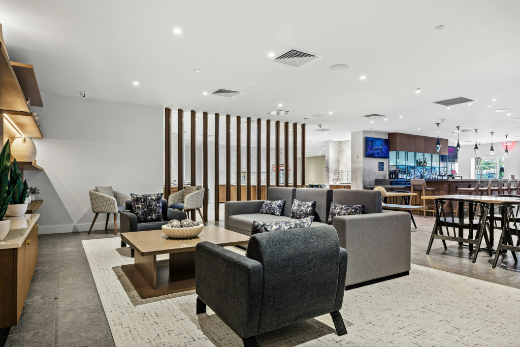 Doubletree By Hilton New York Jfk Airport Hotel