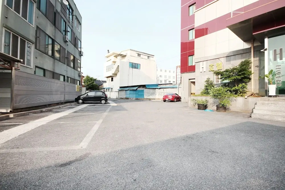 Jeongeup H
