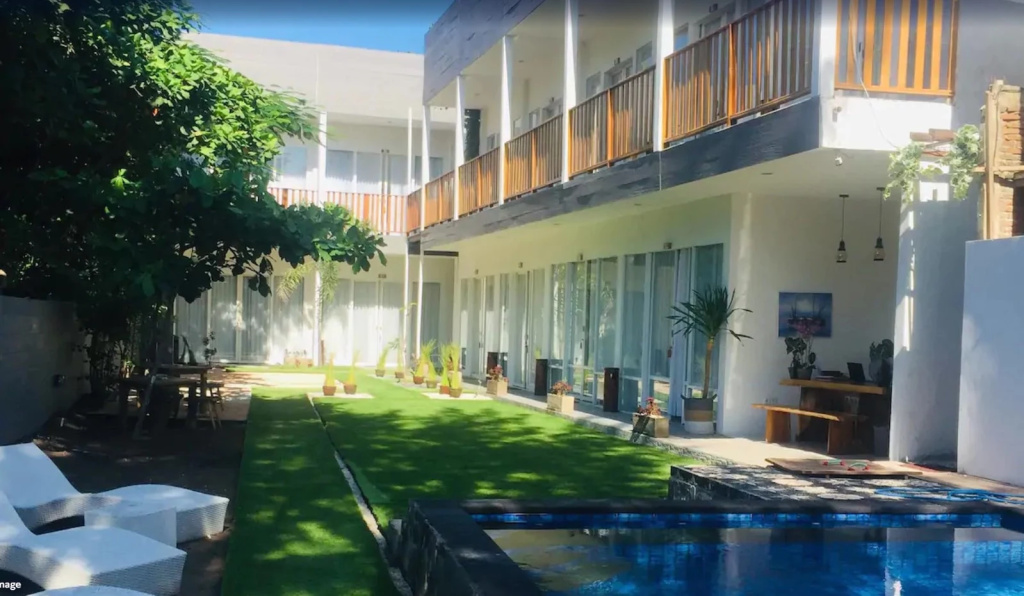 Dejavu Hotel