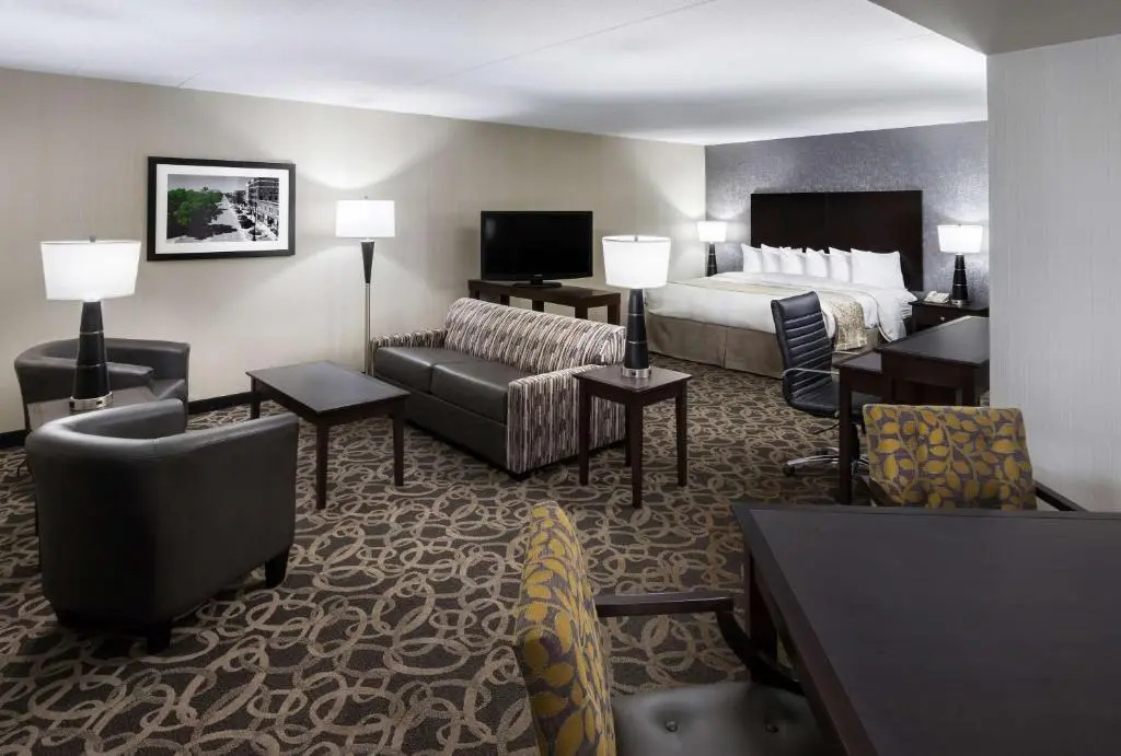 Best Western Ramkota Hotel - Chambres