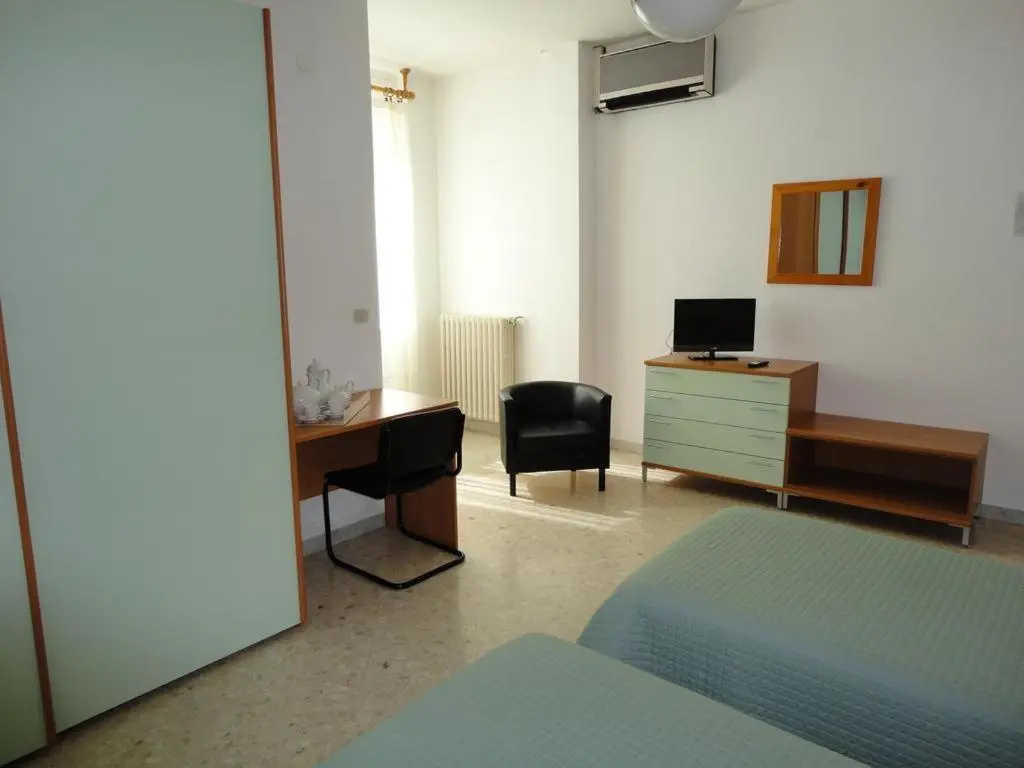 Standard Double room (twin beds)