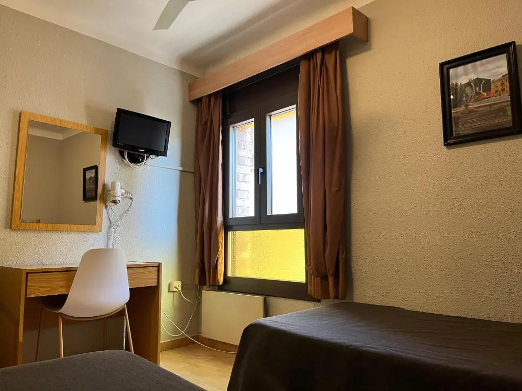 Standard Double room (twin beds)