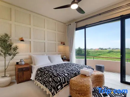 3BR Tumbak Bayuh with balcony bath & stunning view