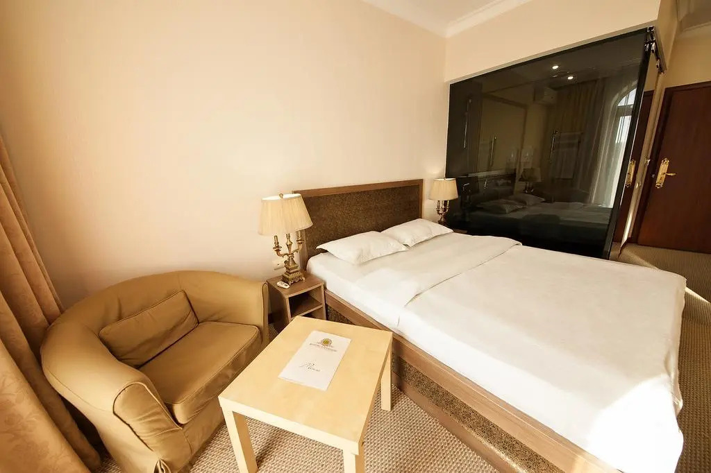 Novaya Moskva Mini Hotel — 4