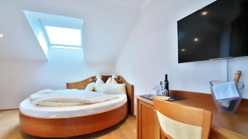Seeboeckenhotel Zum Weissen Hirschen - Chambres