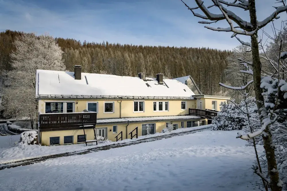 Mill Pond Luxury Escape