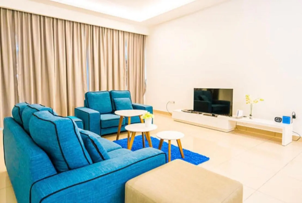 4-Bedrm ensuite family friendly house near Aeon Bukit Indah