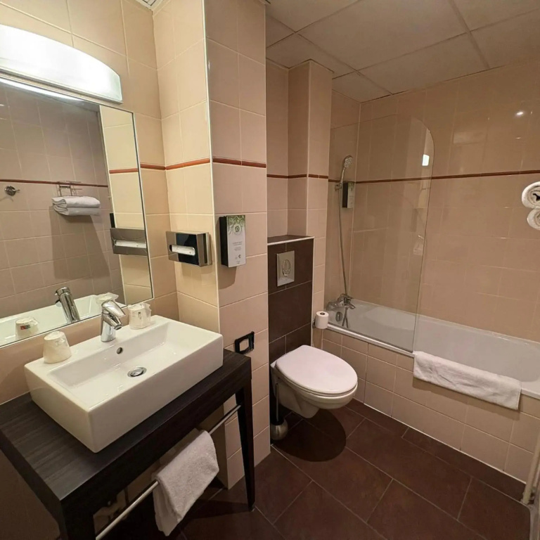 Hotel Kyriad Dijon - Gare - Général