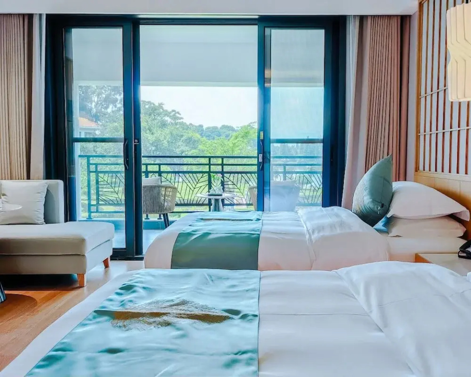 Superior room
