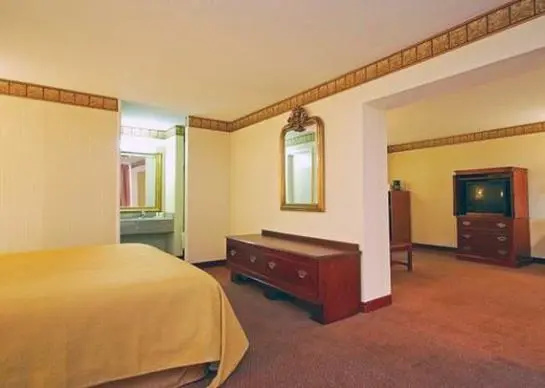 Quality Inn & Suites Near Ft. Belvoir