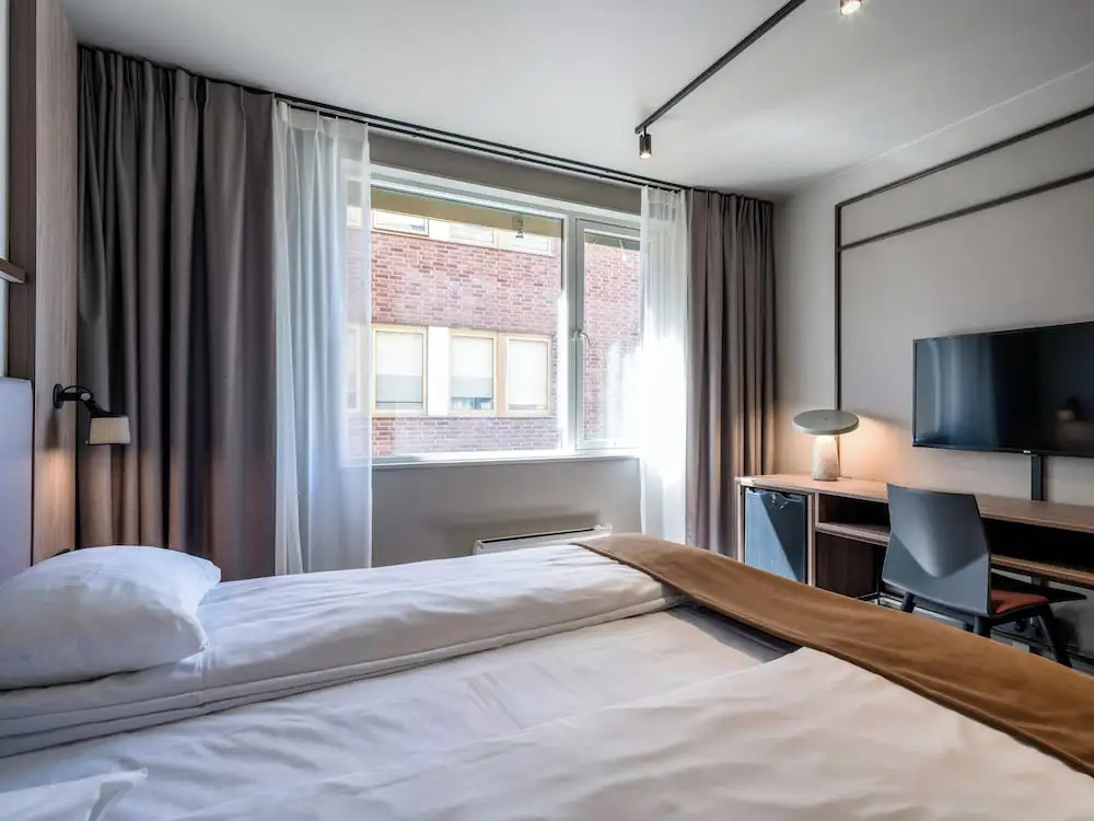 Quality Hotel Saga - Chambres