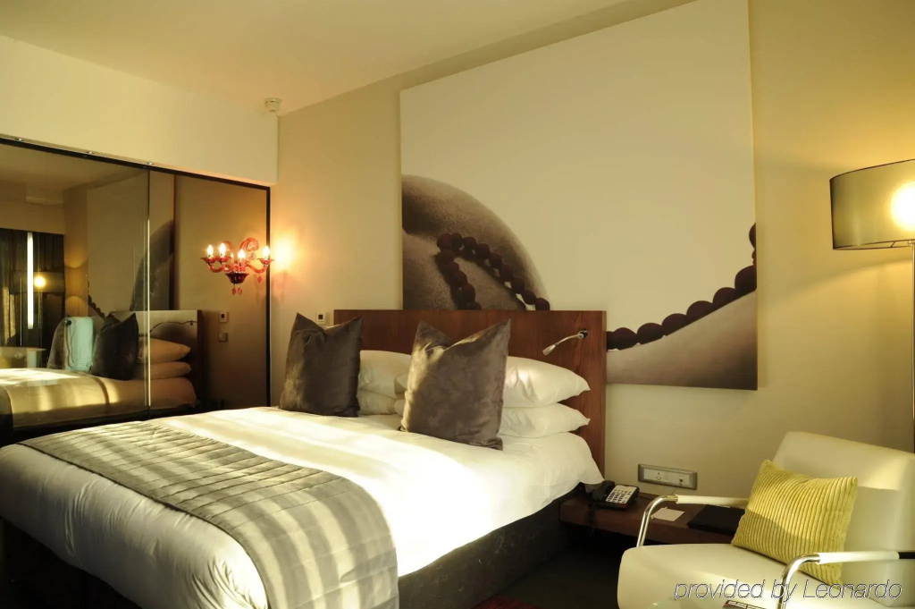 Southern Sun Rosebank - Général