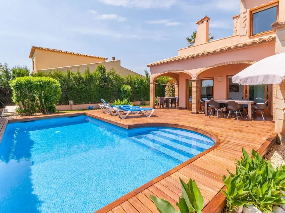 Luxurious Villa St Pere Pescador With Swimming Pool - фото 13