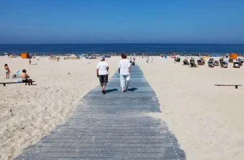 Beach & Waterfront