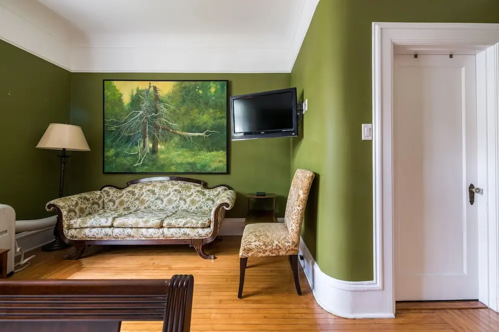 Monroe House Executive Suites - Chambres