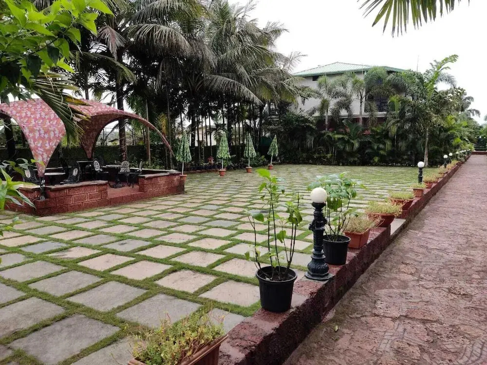 Chira Meadows Ecoresort Dapoli