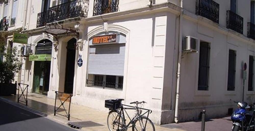 Voir la photo 1 — Hôtel de Paris
