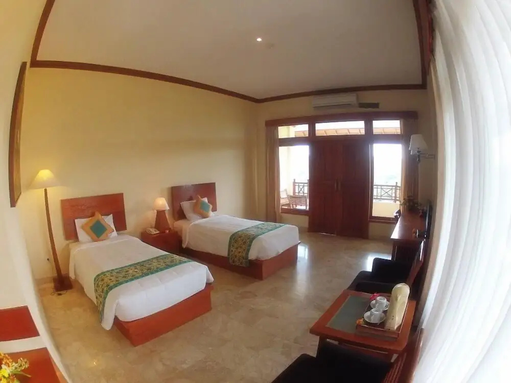 Deluxe room with balcony