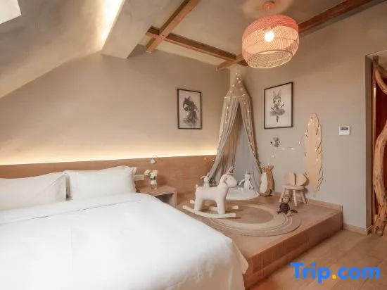Standard Double Family room (full double bed)