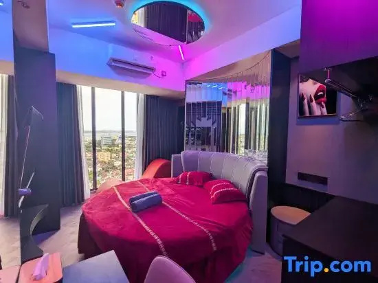 Standard Double room with view (full double bed)