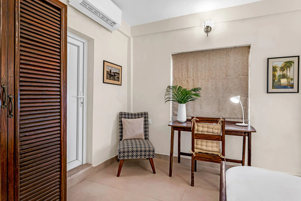 hotel_rooms