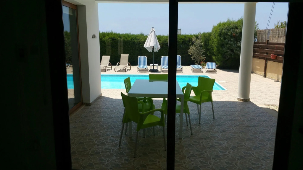 Villa Elina