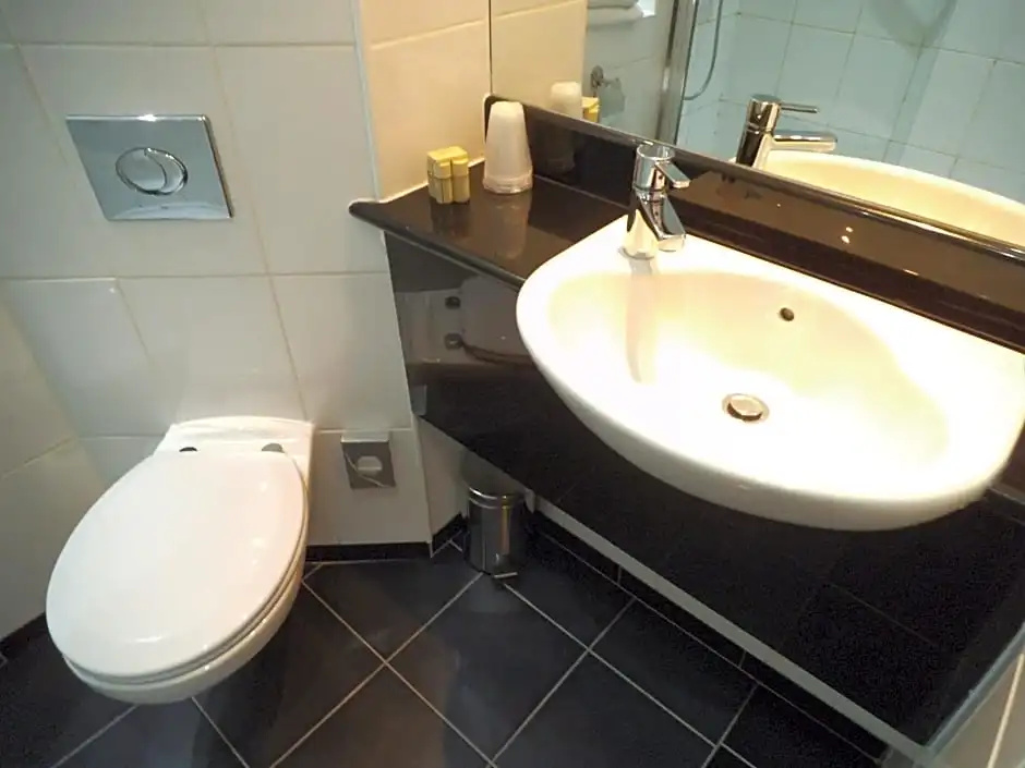 Ramada by Wyndham Hounslow - Heathrow East - Chambres