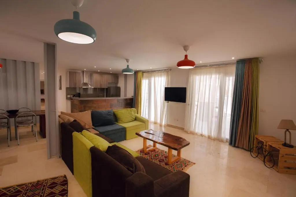 Deluxe Apartment