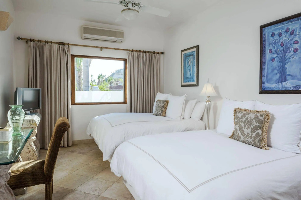 Villa Paraiso — 3