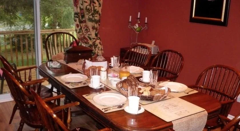 Brock Hollow Bed & Breakfast - Général