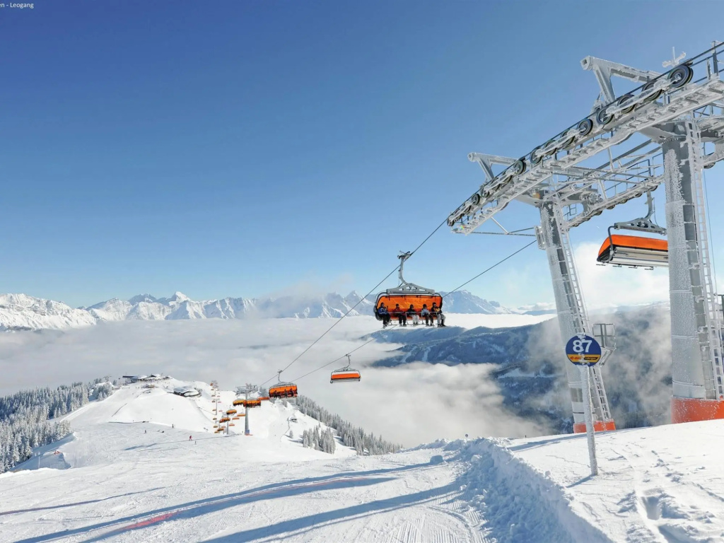 Apartment in Viehhofen Near Ski Lifts