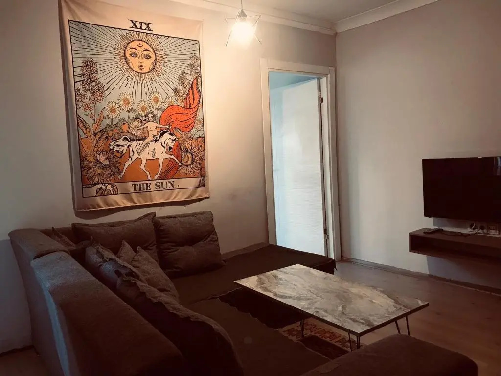 2 Bedrooms Apartment