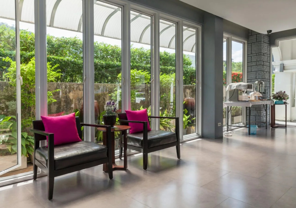 Balcony & Terrace