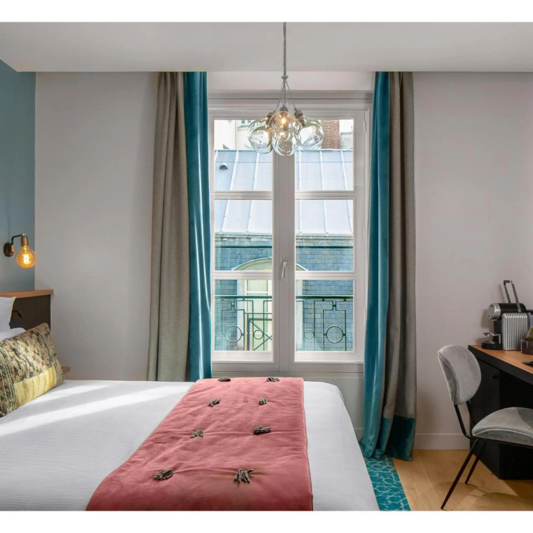 Lyric Hotel Paris 22